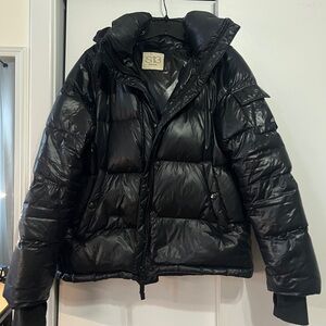 S13 Women's Black Puffer Jacket